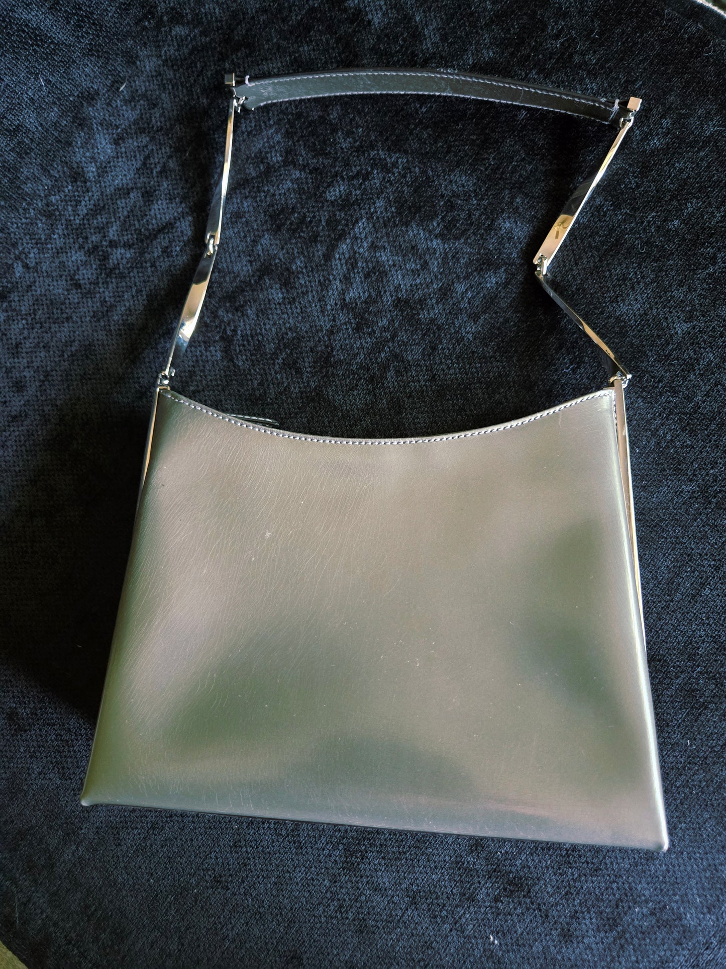 Salvatore Ferragamo Leather Shoulder Bag Silver/ Calfskin