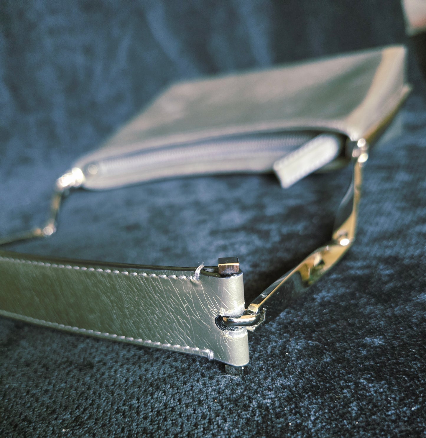 Salvatore Ferragamo Leather Shoulder Bag Silver/ Calfskin