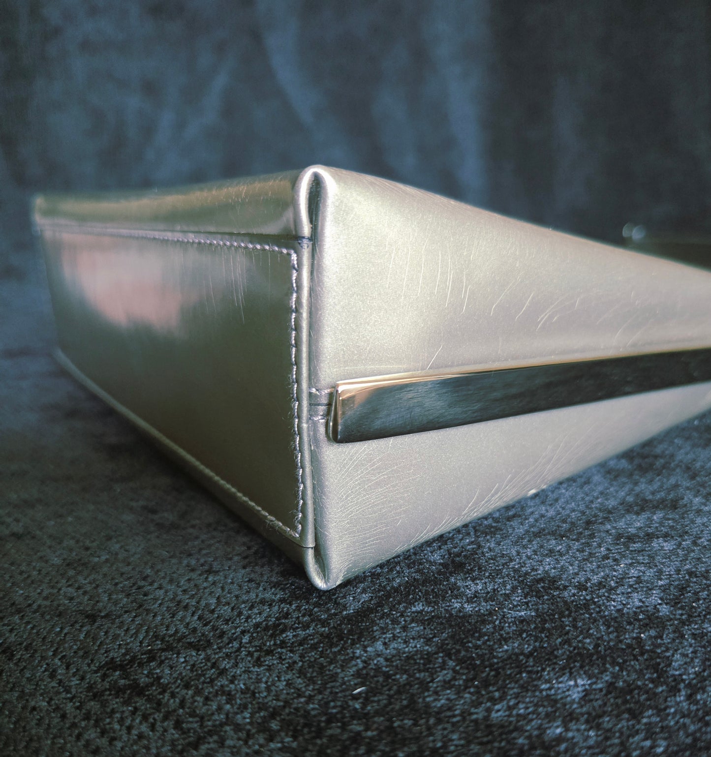 Salvatore Ferragamo Leather Shoulder Bag Silver/ Calfskin