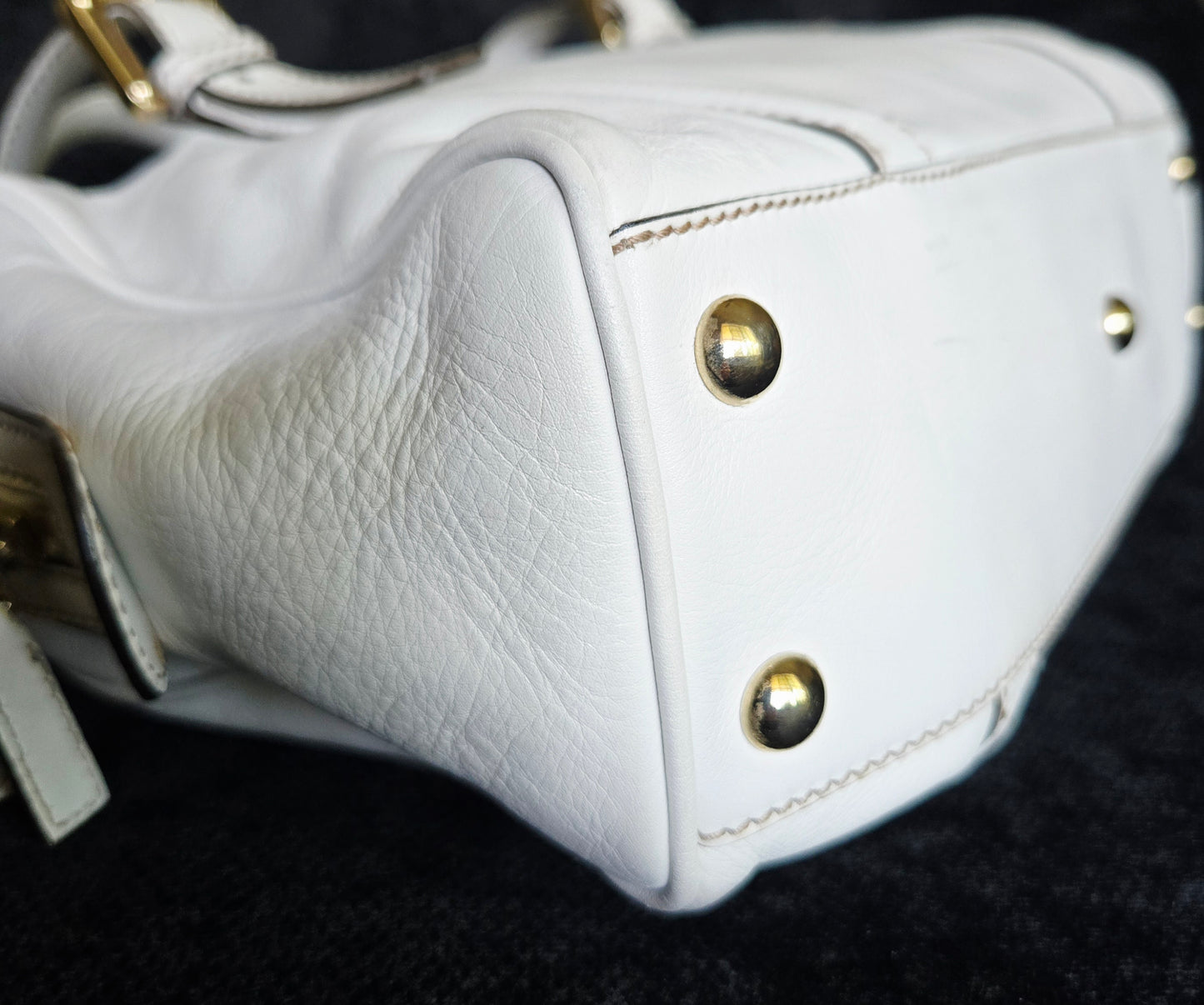 Gucci Britt GG Logo Leather Shoulder Duffle Bag in White
