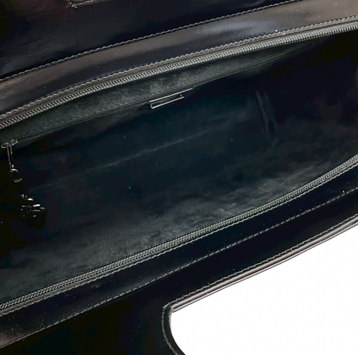 GUCCI Handbag Calfskin black