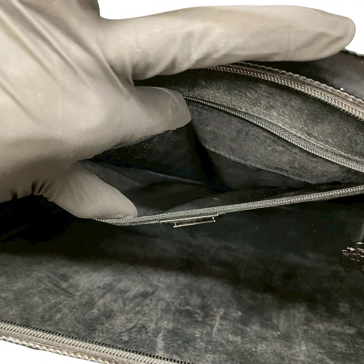 GUCCI Handbag Calfskin black