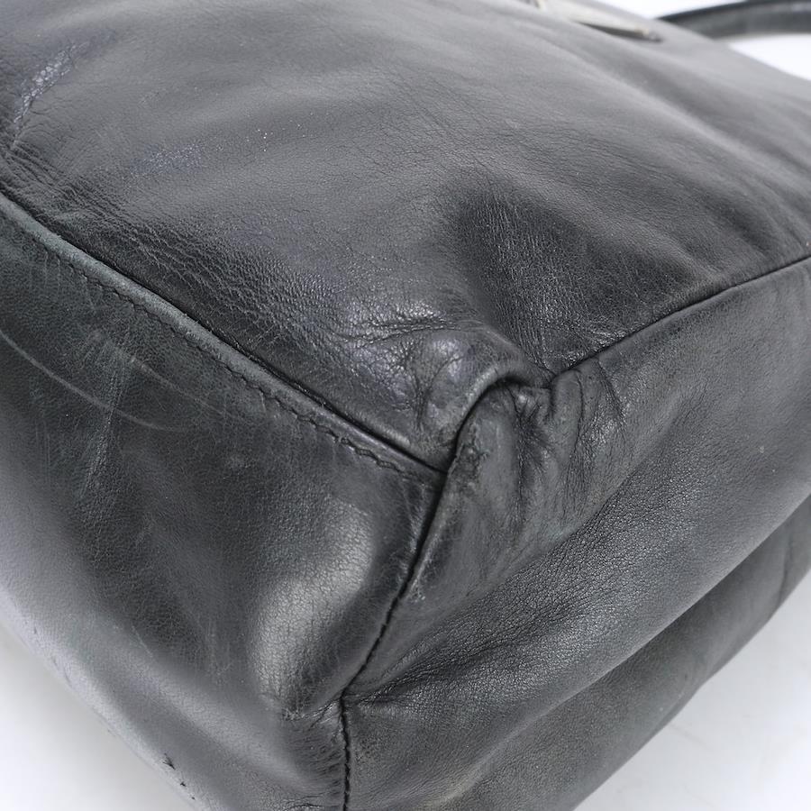 Prada handbag leather black
